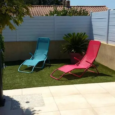 élégante à + Piscine * Ollioules