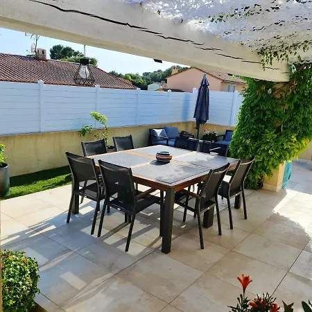 élégante à + Piscine Ollioules